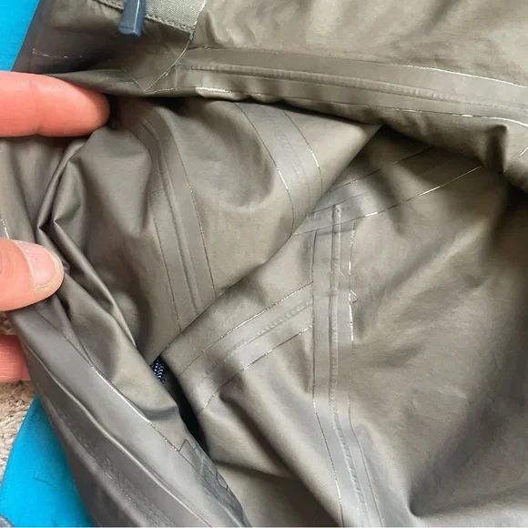 Outdoor Research Womens Aspire Gore-Tex Jacket Waterproof Size S Read Descrip - Picture 16 of 16